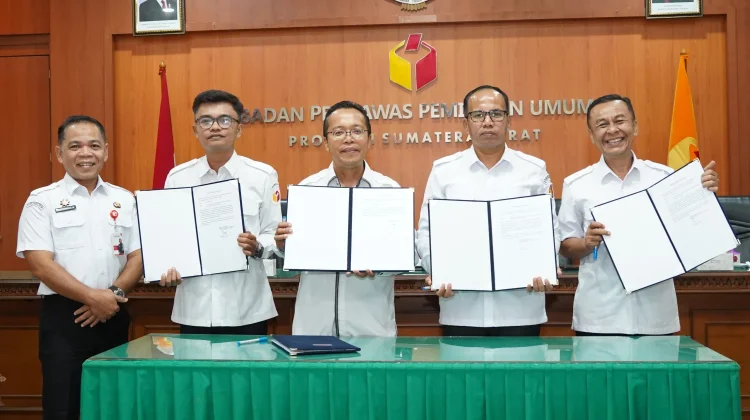 IKU 2026 Bawaslu Sumbar Ditandatangani, Jadi Dasar Evaluasi Kinerja Pengawasan