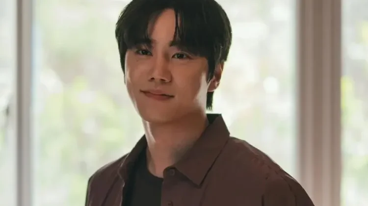 Lee Jun Young Dalami Karakter Pianis di Four Hands, Two Sonatas