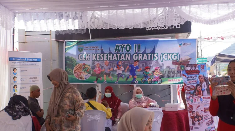 CKG Sambut HUT ke-81 RI, Warga Padang Panjang Antusias Periksa Kesehatan