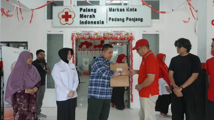PMI Padang Panjang Gelar Donor Darah Meriahkan HUT ke-81 RI