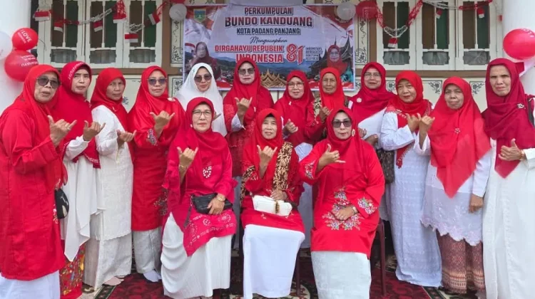 Bundo Kanduang Padang Panjang Semarakkan HUT ke-81 RI dengan Lomba