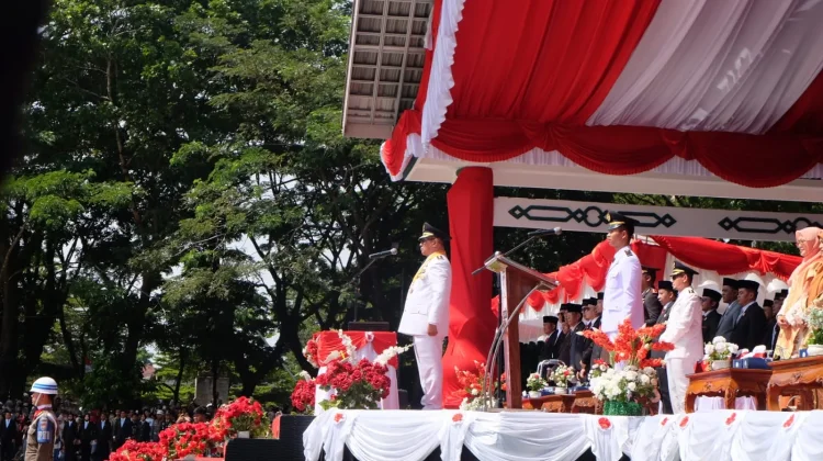 HUT Kemerdekaan RI ke-81, Bukittinggi Gelar Pengibaran Duplikat Bendera Pusaka