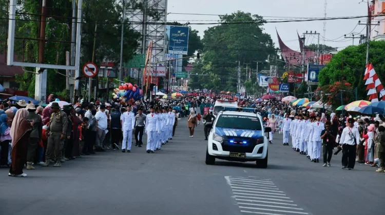 Merah Putih Berkibar, Semangat Pelayanan Menggema di Bukittinggi