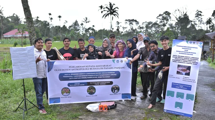 Dosen ISI Padangpanjang Angkat Cendawan Galeme ke Digital