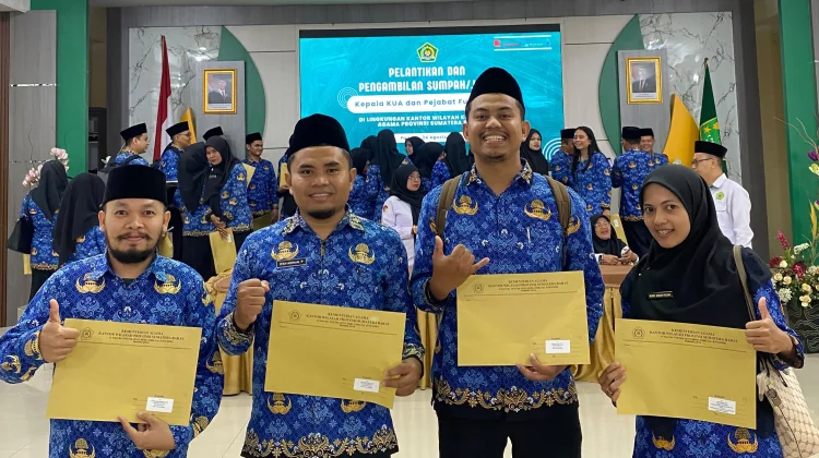 Enam Pejabat Fungsional Kemenag Bukittinggi Resmi Dilantik