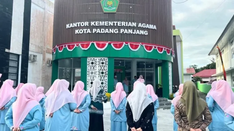 Kemenag Padang Panjang sampaikan sejumlah agenda Penmad saat apel pagi