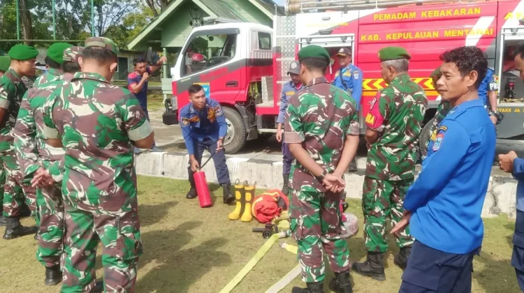 Kodim 0319/Mentawai Gelar Latihan Simulasi dan Pengenalan Fasilitas Damkar