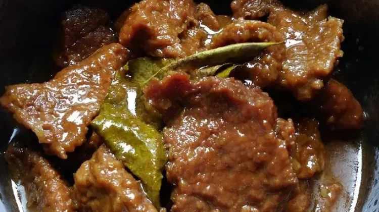 Semur Daging yang enak dan nikmat