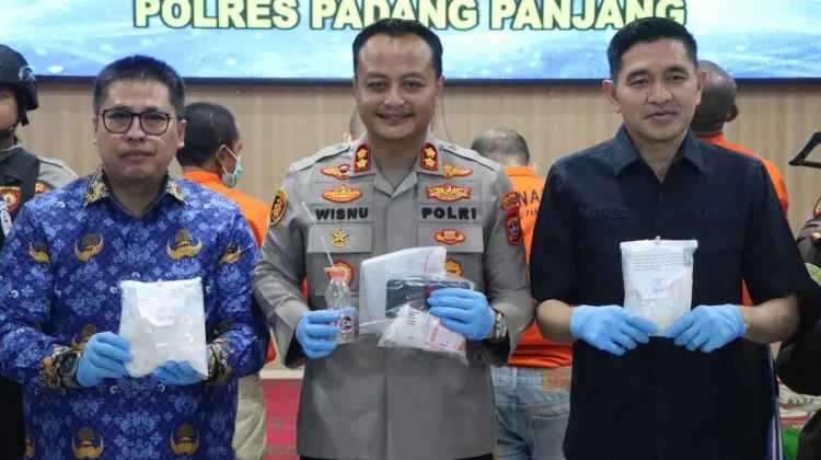 Ungkap Kasus Sabu, Polres Padang Panjang Amankan Tersangka dan Barang Bukti