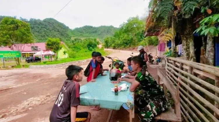 Satgas TMMD Ke-129 Dekat Dengan Anak Buluah Kasok