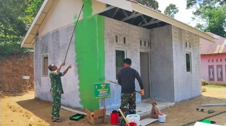 Satgas TMMD Rampungkan Rumah Bantuan Untuk Gita