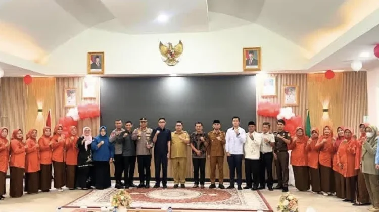 Kakankemenag Apresiasi Siswi Madrasah Juara Lomba Esai