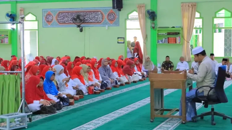Bupati Pasaman Hadiri Tabligh Akbar Peringati HUT RI