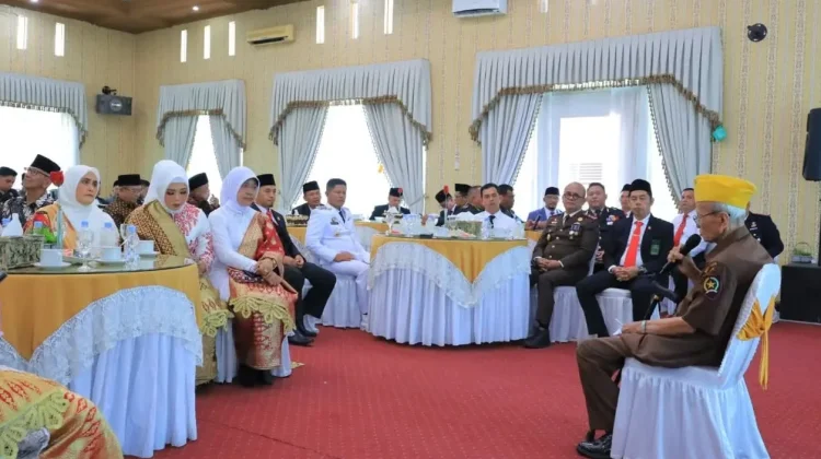 Bupati Pasaman bersilaturahmi bersama veteran dan purnabakti HUT RI