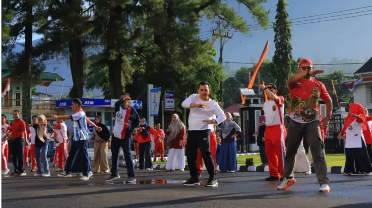Semarak HUT ke-81 RI, Pemkab Pasaman gelar senam bersama dan cek kesehatan gratis