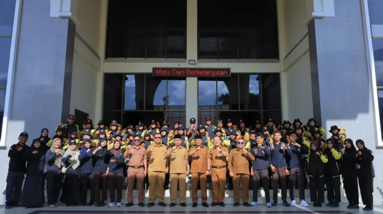 Bupati Pasaman lepas kontingen Pramuka ke Jambore Nasional di Cibubur