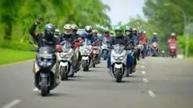 Touring Menjelajah Jalan, Menambah Pengalaman dan Mempererat Persaudaraan