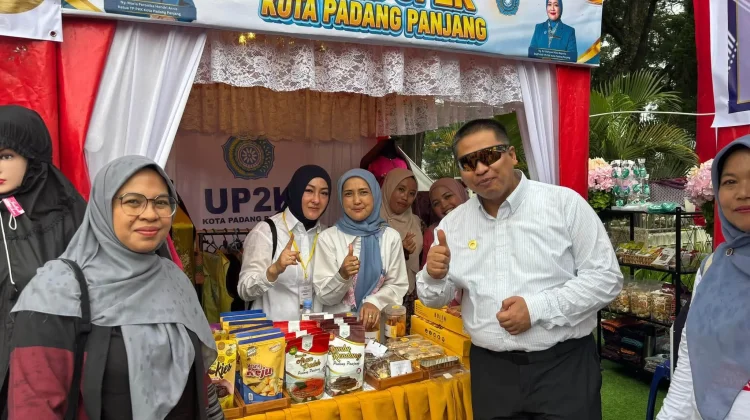 Wako Hendri Arnis dukung UMKM Padang Panjang di Jambore PKK Sumbar