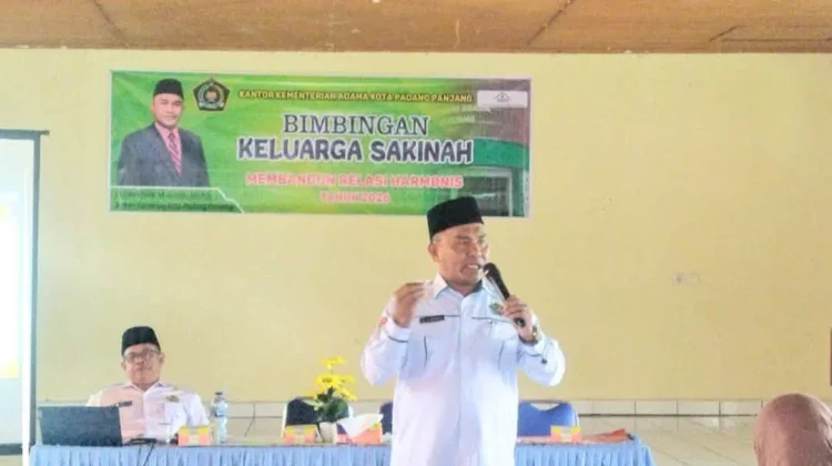 Kankemenag Padang Panjang gelar pembinaan Keluarga Sakinah untuk 25 pasangan