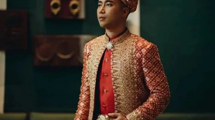 Baju Roki, "Busana Adat Pengantin Pria Minangkabau"