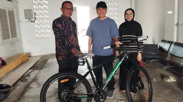 Pemko Bukittinggi Sumbang Sepeda Gunung, Gowes RRI Fest 2026 Makin Meriah