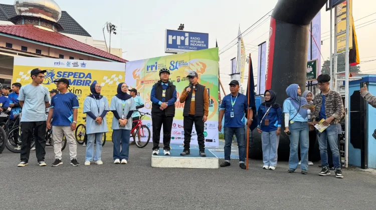 Ratusan Peserta Meriahkan Sepeda Gembira RRI Fest di Bukittinggi