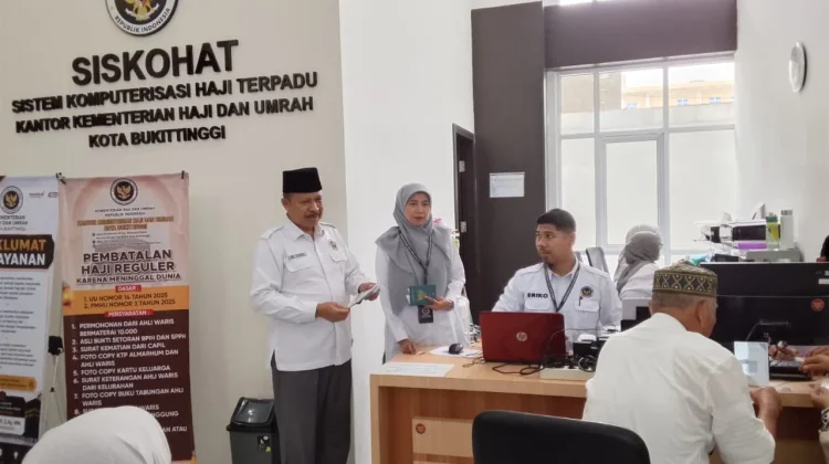 Antusias Jemaah Haji Bukittinggi Ikuti Perekaman Biometrik Visa