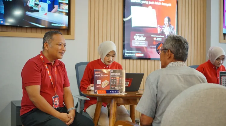 Telkomsel Rayakan Hari Pelanggan Nasional Bersama Pelanggan di Sumatera