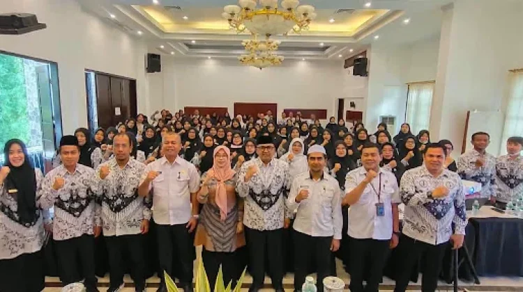 PGRI Bukittinggi Perkuat Kompetensi Guru Hadapi Tantangan Pendidikan