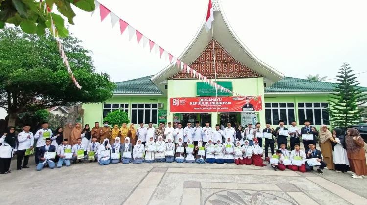 33 Siswa Lima Puluh Kota Raih Medali OMI 2026