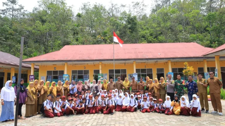 Bentuk Karakter Siswa, Pemkab Pasaman Komit Perkuat Fasilitas Pendidikan Agama