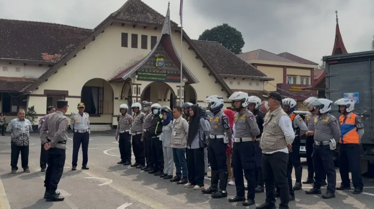 Operasi Gabungan di Bukittinggi Sasar Kepatuhan Pajak Kendaraan