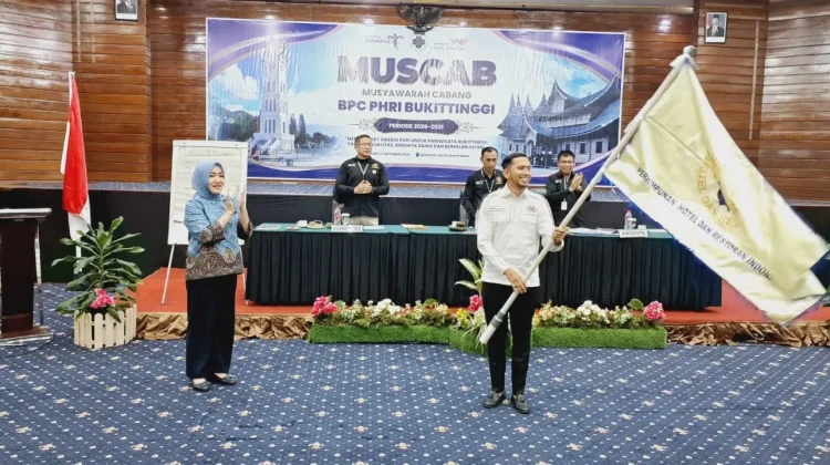 Taufik Hidayat Kembali Pimpin BPC PHRI Bukittinggi, Perkuat Sinergi Pariwisata