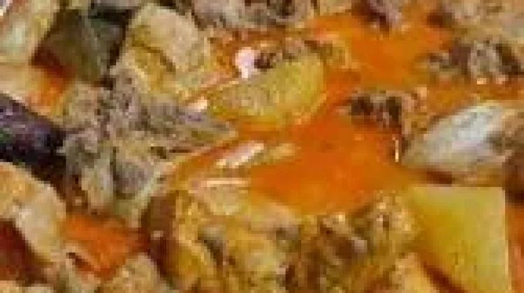 Kalio Ayam Masakan Khas Sumatera Barat
