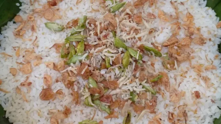 Masakan Nasi Liwet Enak dan Gurih