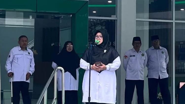 Kemenag Padang Panjang Imbau ASN Jaga Kesehatan saat Cuaca Buruk