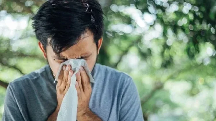 Cuaca Tak Menentu, Cara Menjaga Kesehatan di Musim Peralihan