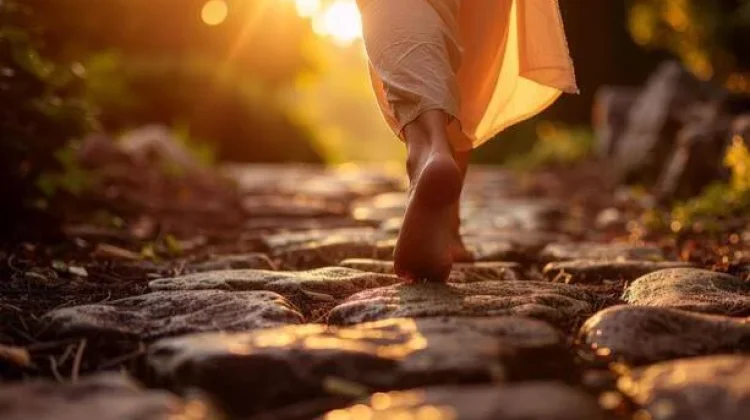 Walking Meditation, ketika Setiap Langkah Mengajak Kita Tenang