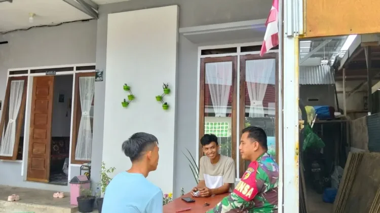 Babinsa Guguak Ajak Warga Waspada Bencana Alam