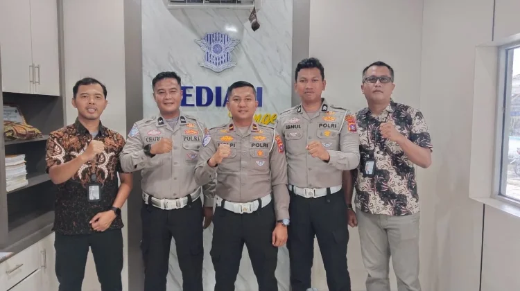 Tekan Kecelakaan, Jasa Raharja Pasbar Pasang Spanduk