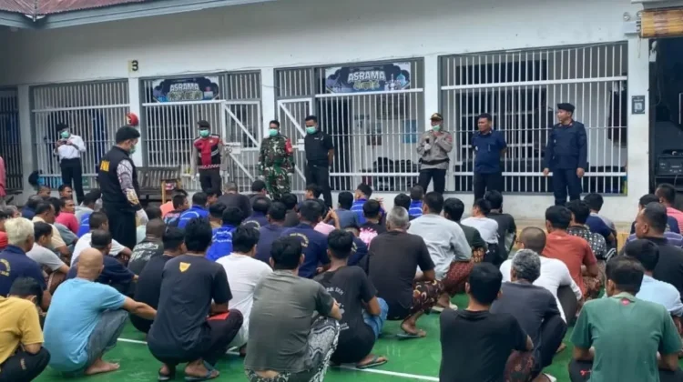 Babinsa Suliki Ikut Operasi Gabungan di Lapas