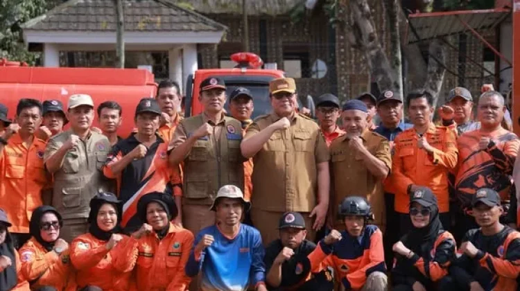 75 Satgas Penanggulangan Bencana Nagari Tanah Datar Dilepas