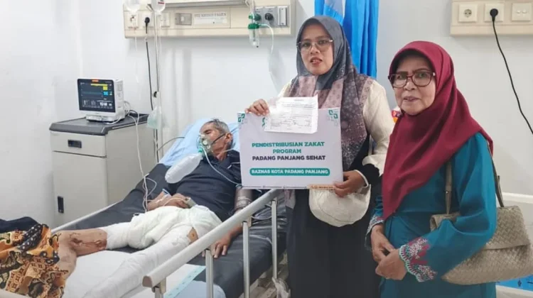 BAZNAS Padang Panjang Salurkan Bantuan Kesehatan untuk Sejumlah Mustahik