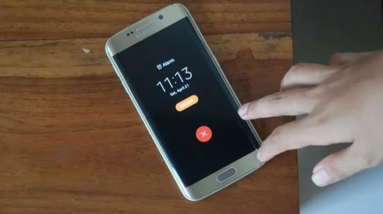 Bahaya Menekan Tombol Snooze Alarm