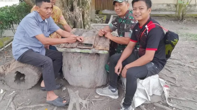Babinsa Pangkalan Ajak Warga Peduli Keamanan Lingkungan