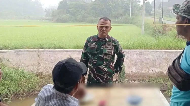 Babinsa Bukik Limbuku Perkuat Silaturahmi Pantau Wilayah