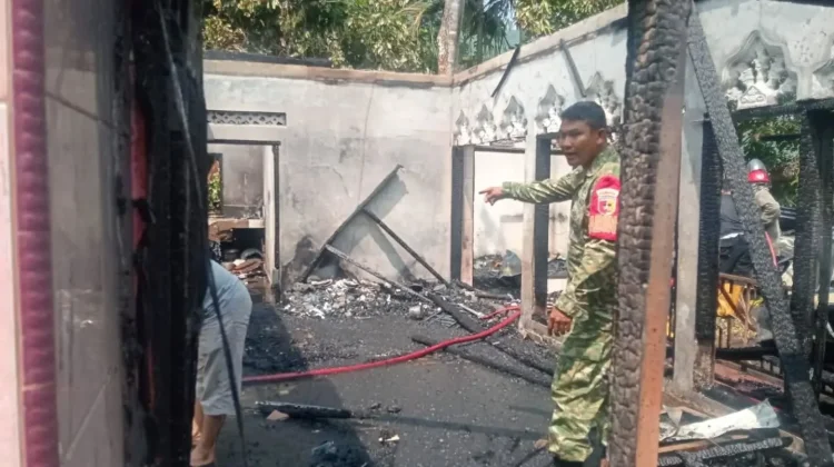 Lupa Matikan Kompor Dapur Rumah Warga Akabiluru Terbakar