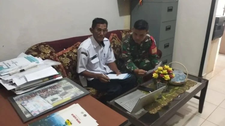 Babinsa Guguk Ajak Warga Aktif Sampaikan Informasi Wilayah