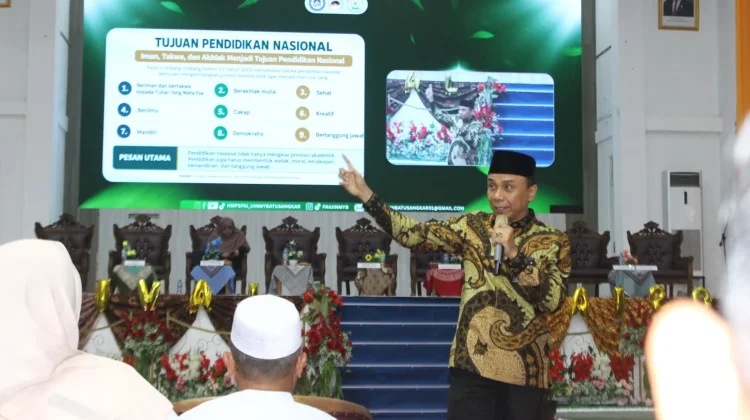 Kemenag Tanah Datar Paparkan Tantangan PAI Internasional
