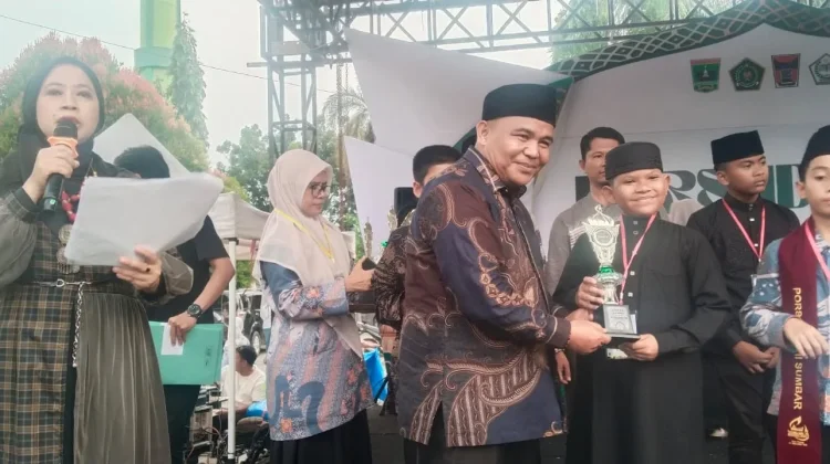 Tiga Santri Tanah Datar Juara Satu Porsadin Sumbar